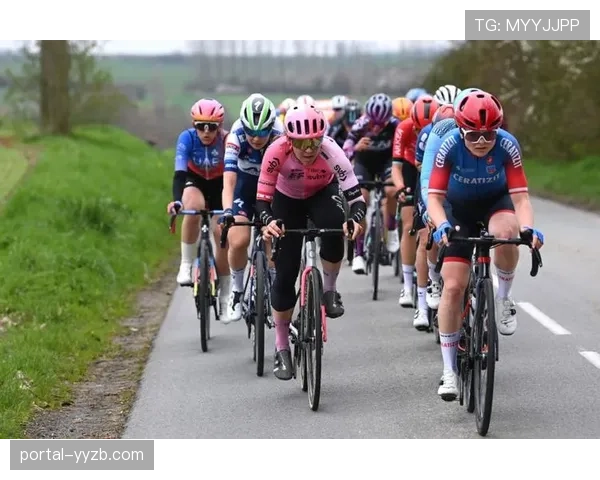 巴黎-鲁贝女子赛科赫夺冠：鲁贝自行车馆半个车轮优势绝杀沃斯网页